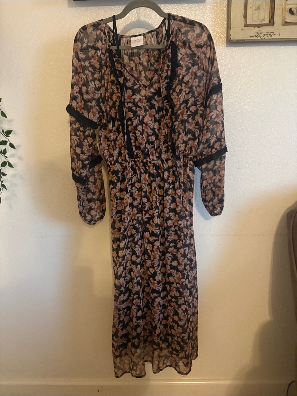 Knox Rose Black Floral Long Sleeve Midi Dress with Pink Accents